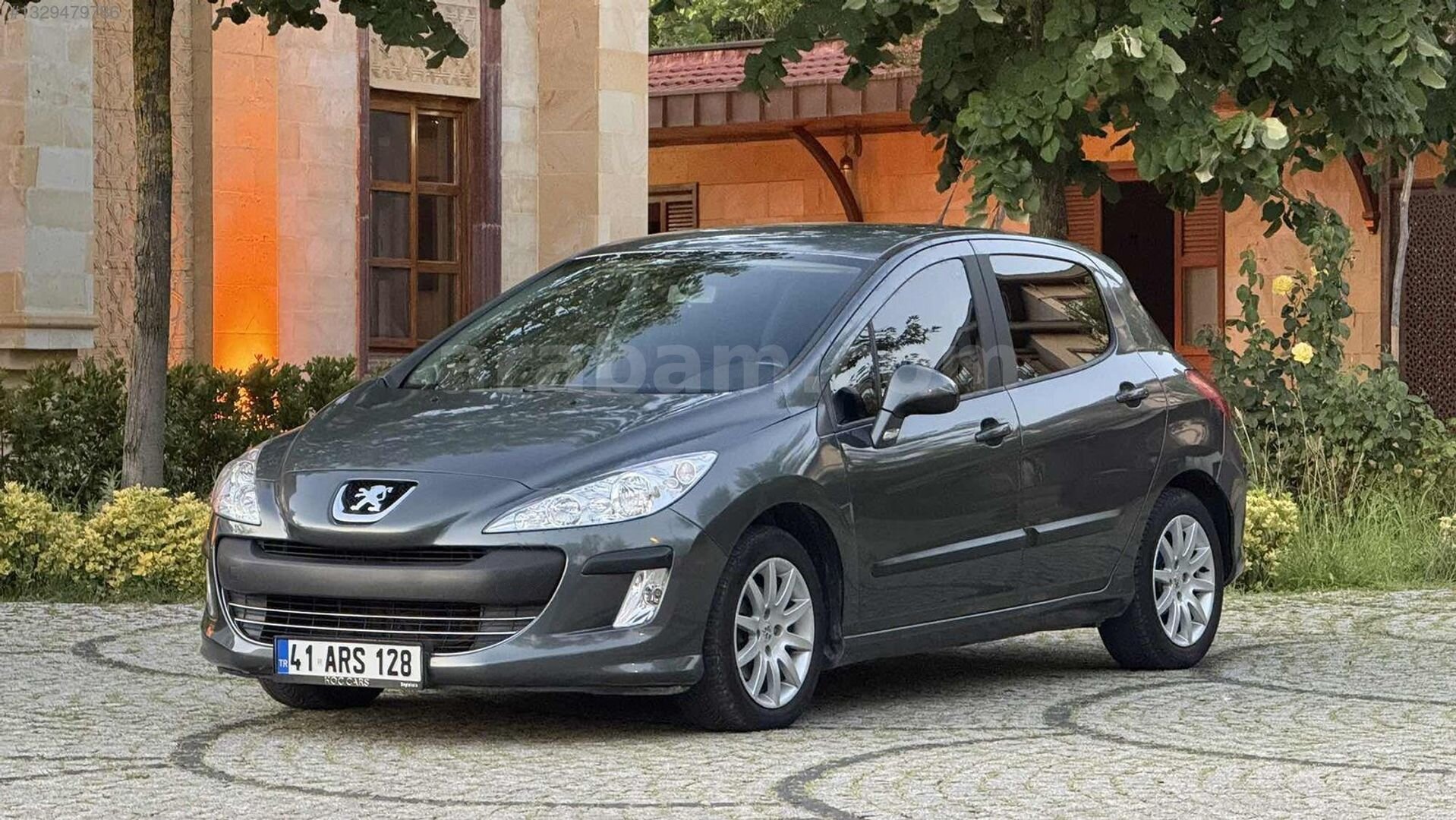 Galeriden Peugeot 308 1.6 VTi Confort 2010 Model Kocaeli 177.000 km Füme 3