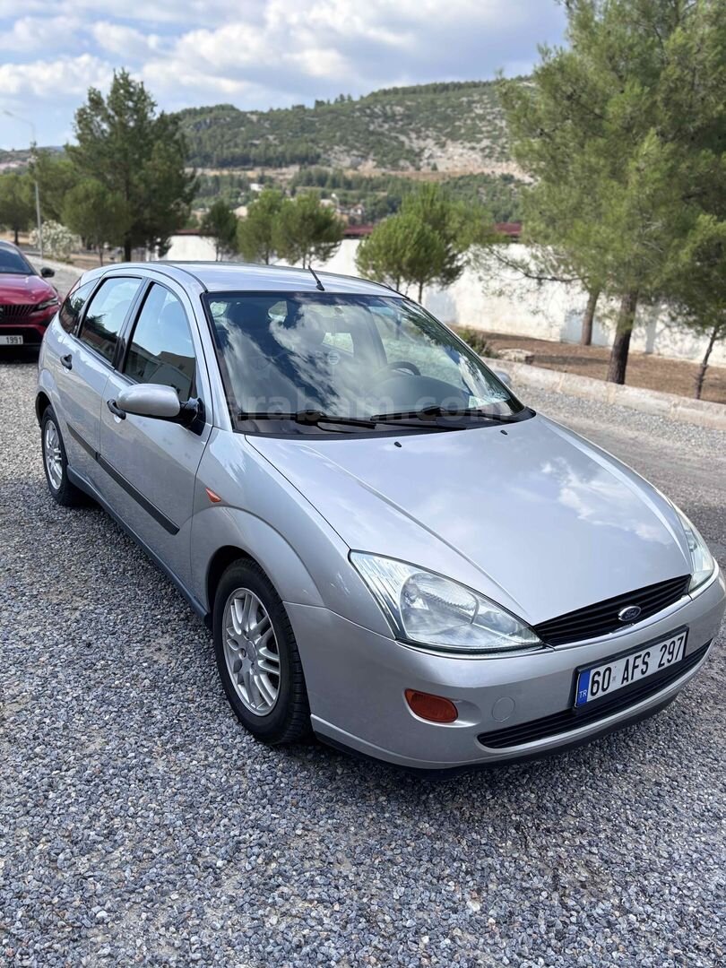 Sahibinden Ford Focus 1.6 Ghia 2001 Model Muğla 175.000 km Gri (metalik) 2