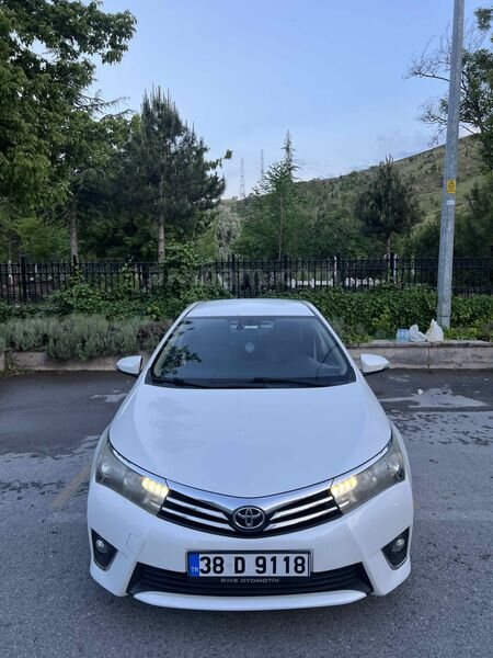 Sahibinden Toyota Corolla 1.6 Advance 2014 Model Kayseri 145.000 km Beyaz