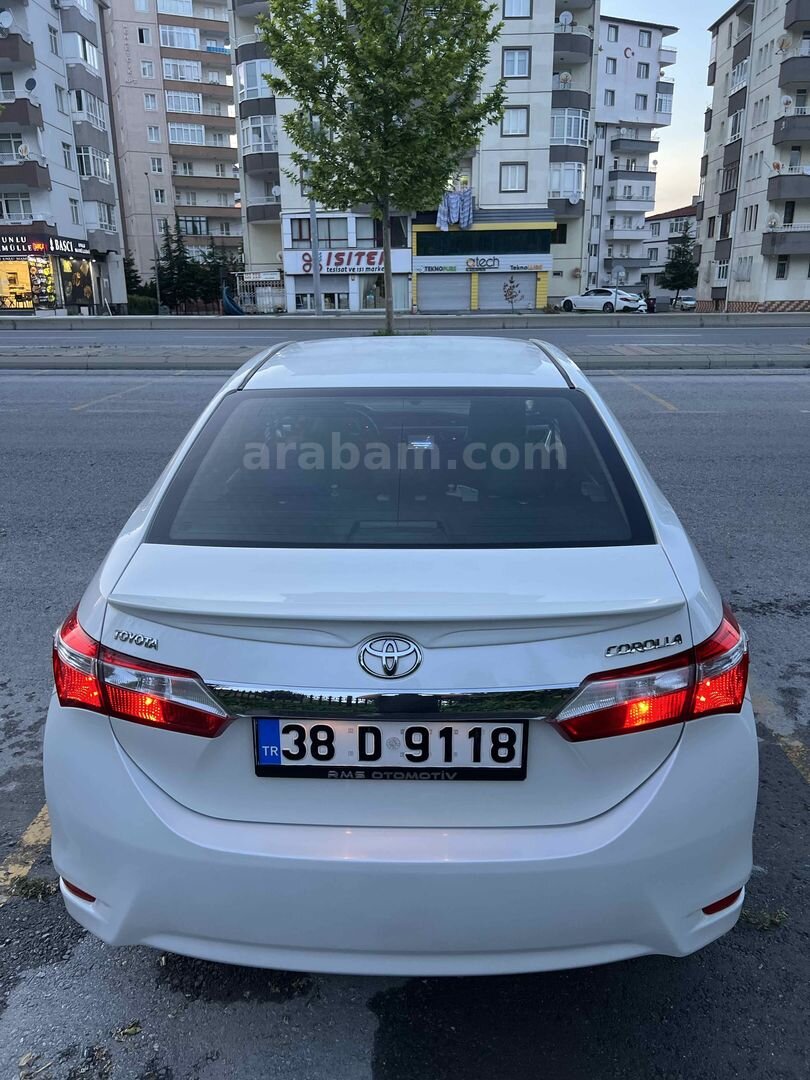 Sahibinden Toyota Corolla 1.6 Advance 2014 Model Kayseri 145.000 km Beyaz 5