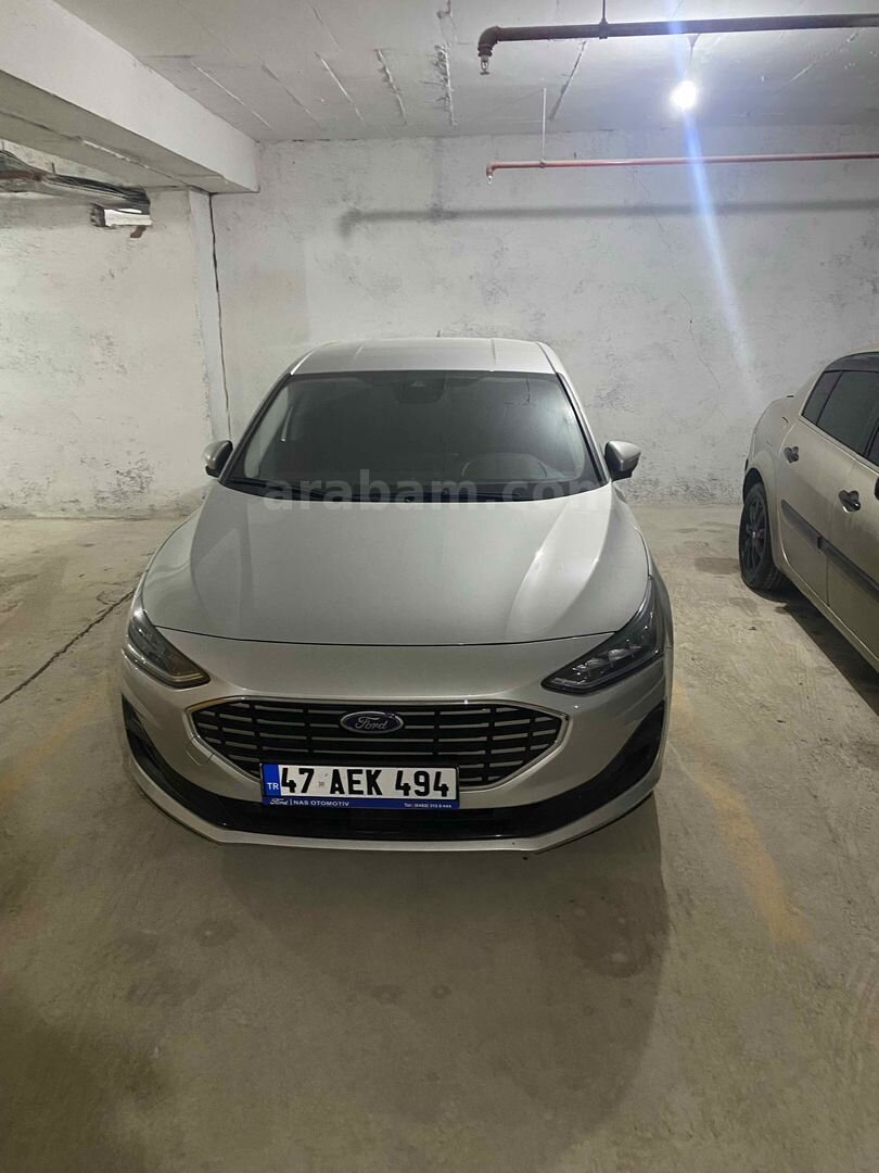 Sahibinden Ford Focus 1.5 EcoBlue Titanium Stil 2024 Model Mardin 21.000 km Gri (Gümüş) 2