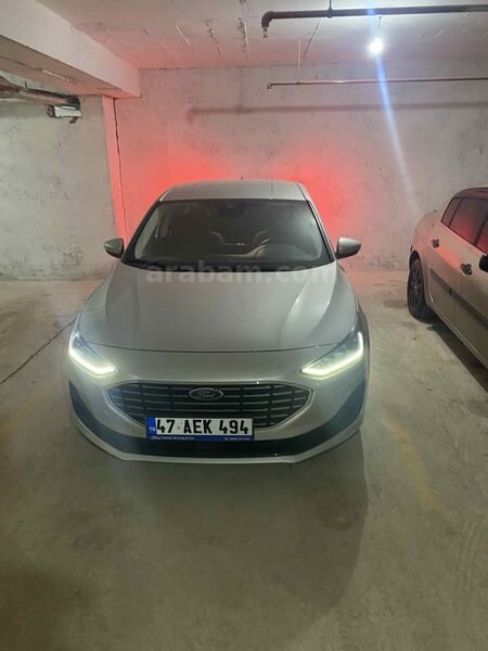 Sahibinden Ford Focus 1.5 EcoBlue Titanium Stil 2024 Model Mardin 21.000 km Gri (Gümüş)