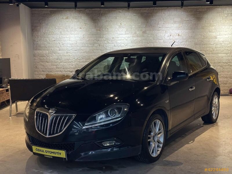 Galeriden Lancia Delta 1.6 MJet 2009 Model Ankara 200.000 km Siyah