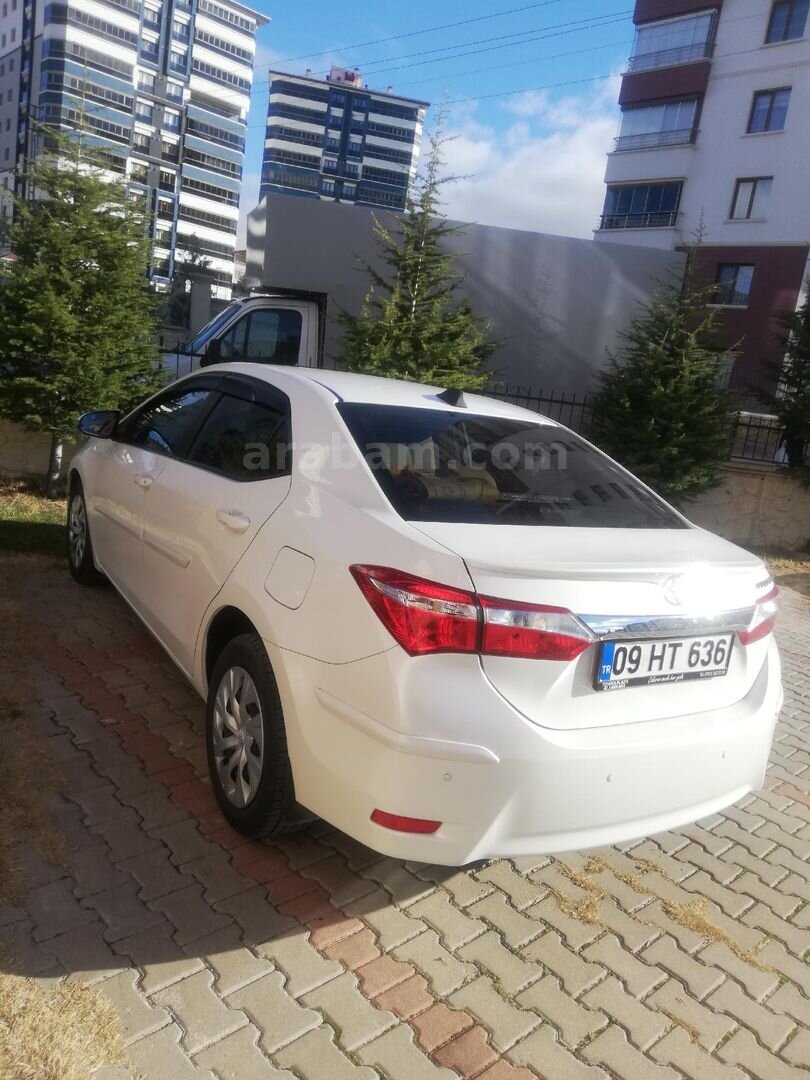 Sahibinden Toyota Corolla 1.33 Life 2017 Model Ankara 107.000 km Beyaz 6
