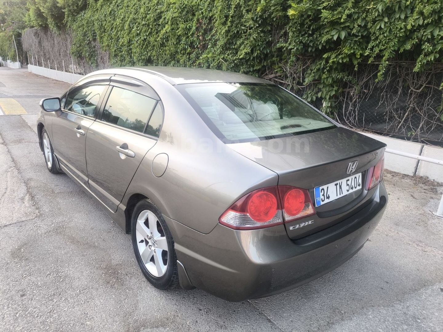 Galeriden Honda Civic 1.6i VTEC Dream 2008 Model Antalya 141.000 km Gri 5