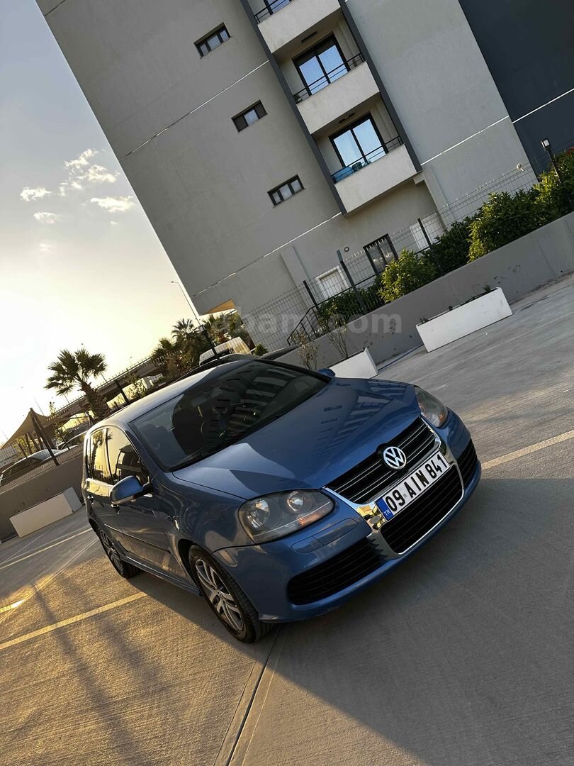 Sahibinden Volkswagen Golf 1.6 FSi Comfortline 2004 Model İzmir 175.000 km Mavi 3