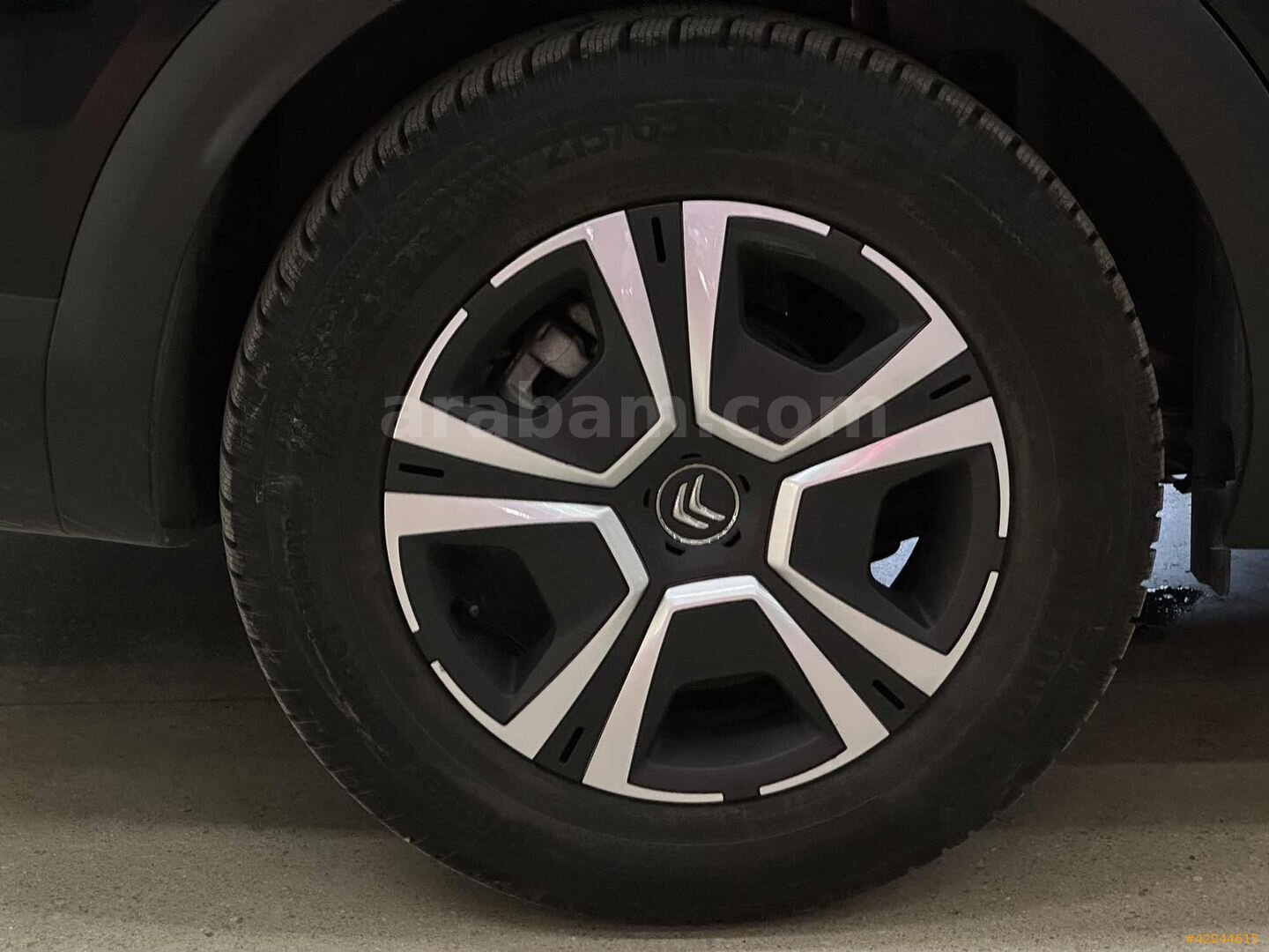 Galeriden Citroen C4 X 1.2 PureTech Feel Bold 2023 Model Ankara 71.000 km Siyah 2