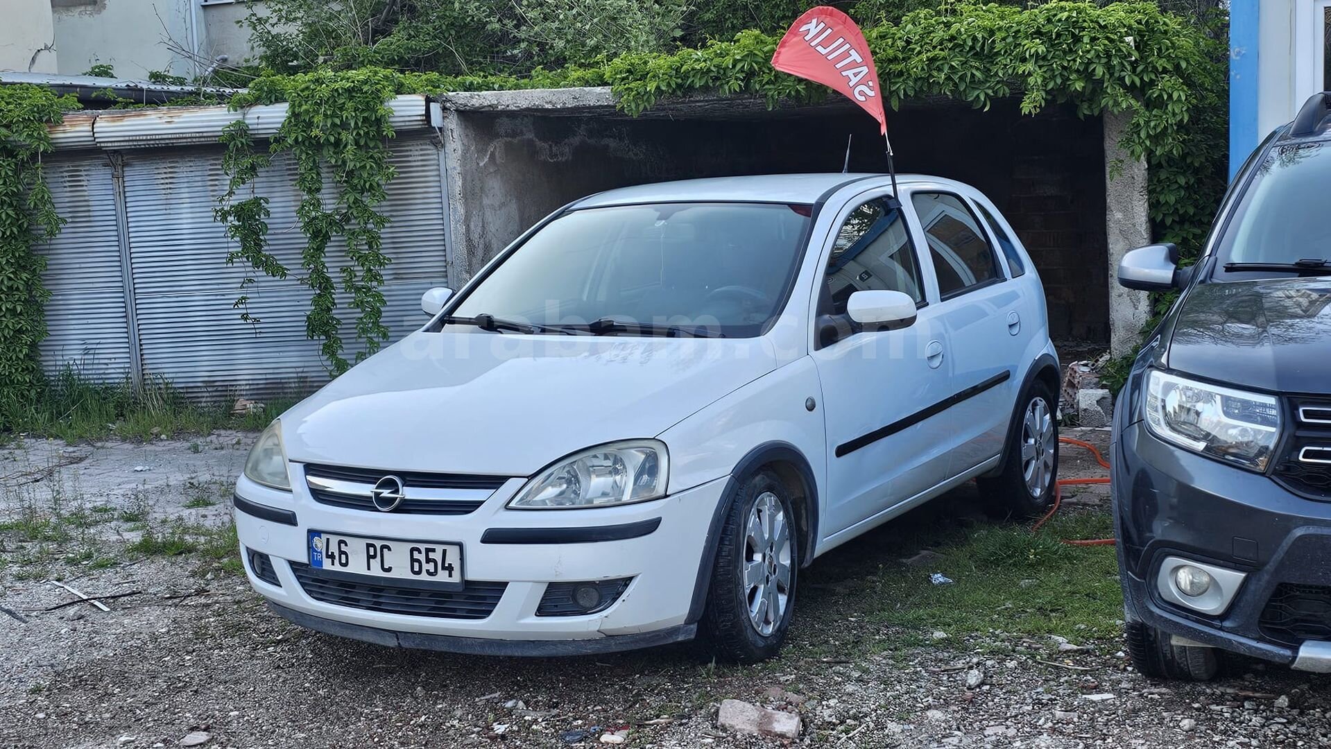 Sahibinden Opel Corsa 1.2 Twinport Enjoy 2005 Model Kahramanmaraş 158.000 km Beyaz 2