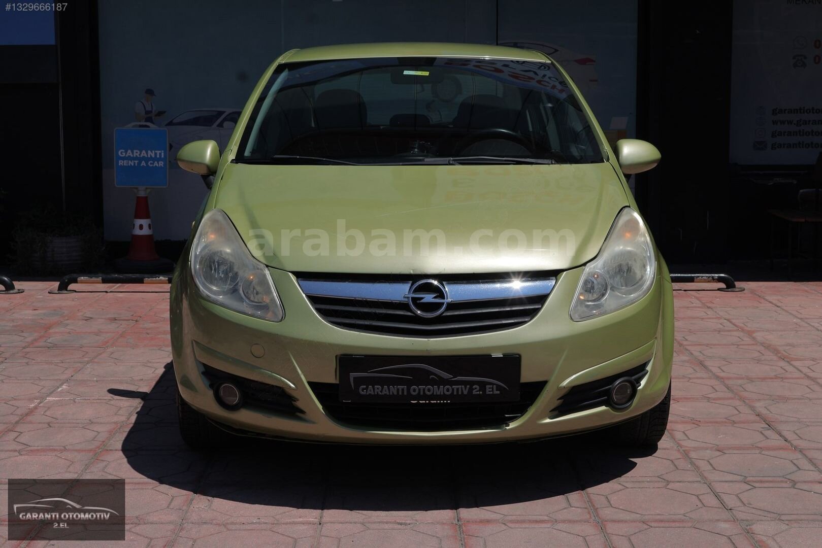 Galeriden Opel Corsa 1.4 Twinport Enjoy 2007 Model İstanbul 323.000 km Yeşil 2