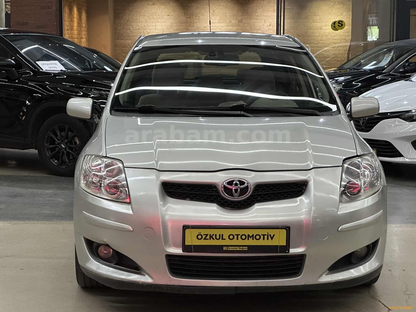 Galeriden Toyota Auris 1.6 Elegant 2009 Model Ankara 165.000 km Gri 2
