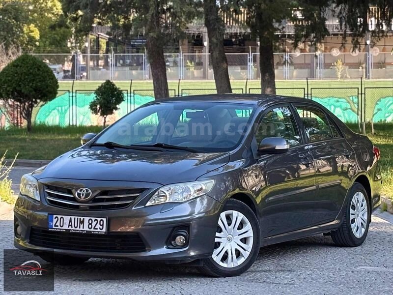 Galeriden Toyota Corolla 1.4 D-4D Comfort Extra 2011 Model Denizli 212.000 km Füme
