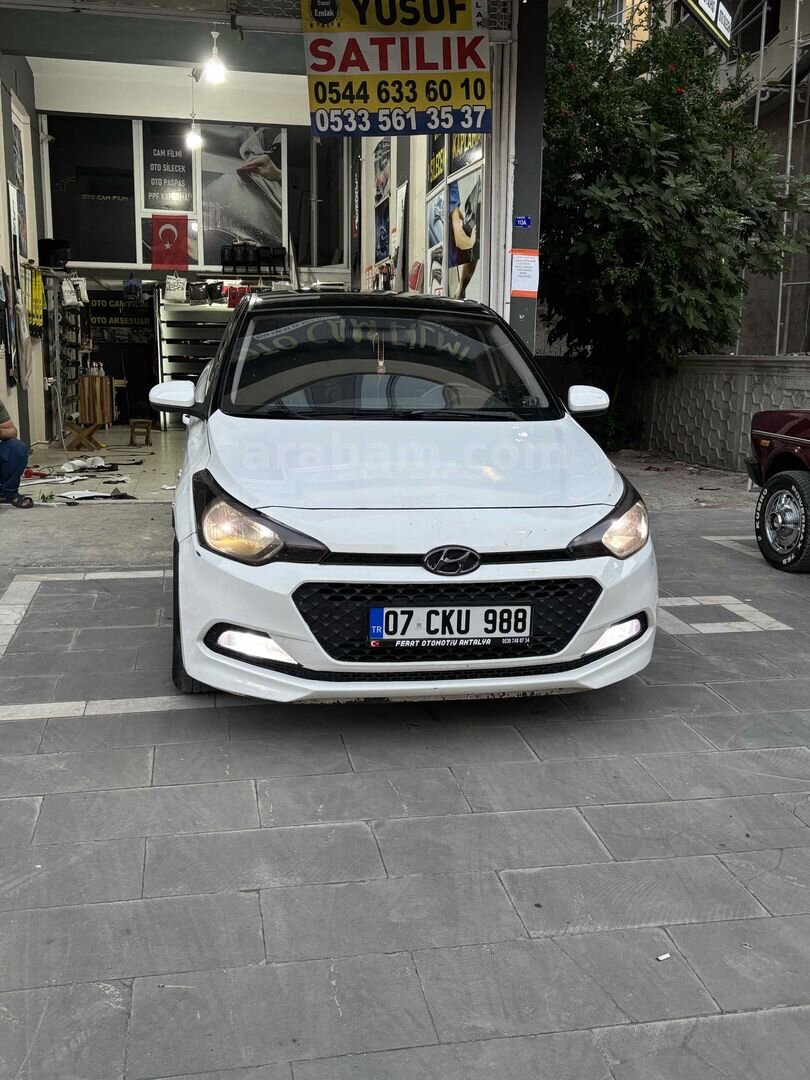 Sahibinden Hyundai i20 1.2 MPI Jump 2015 Model Şanlıurfa 335.000 km Beyaz 2