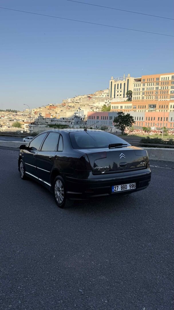 Galeriden Citroen C5 1.6 HDi SX 2006 Model Şanlıurfa 350.000 km Siyah 5