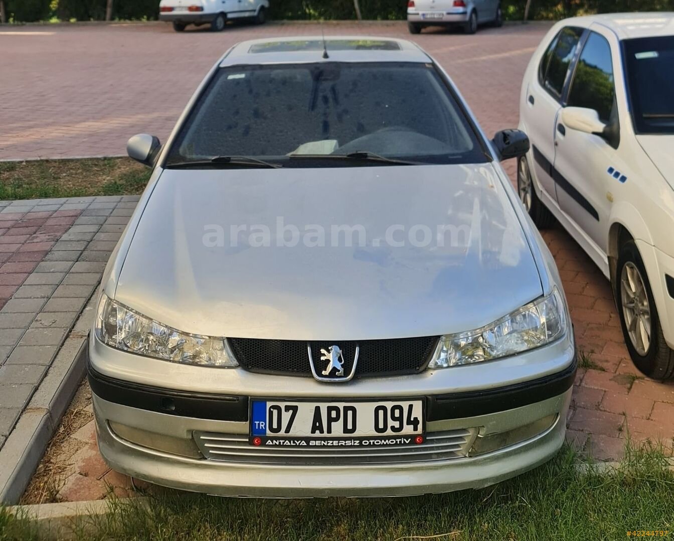 Galeriden Peugeot 406 2.0 HDi ST 2000 Model Antalya 385.000 km Gri 5
