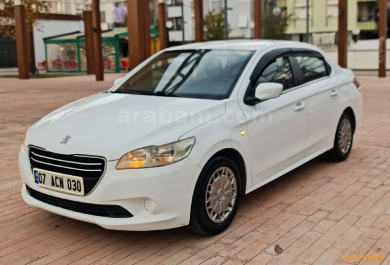 Galeriden Peugeot 301 1.2 VTi Access 2013 Model Antalya 328.000 km Beyaz