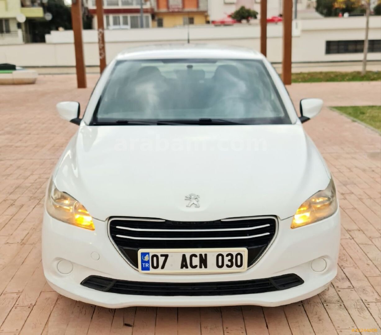 Galeriden Peugeot 301 1.2 VTi Access 2013 Model Antalya 328.000 km Beyaz 2