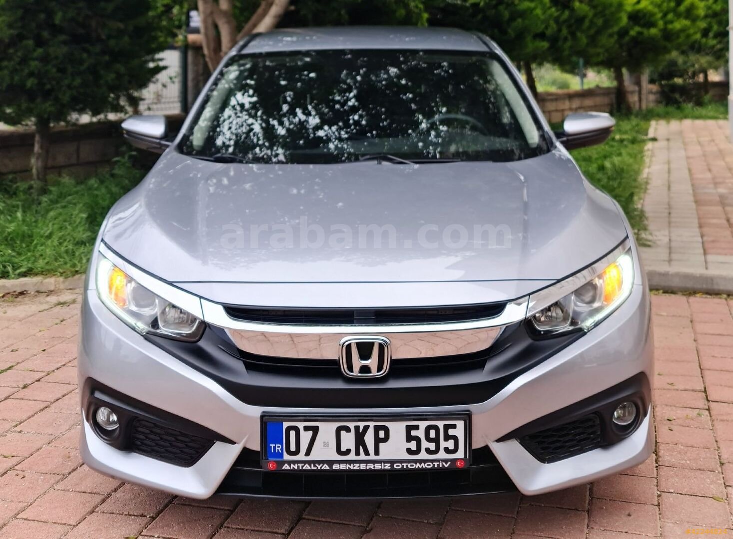 Galeriden Honda Civic 1.6i DTEC Elegance 2018 Model Antalya 123.000 km Gri 2