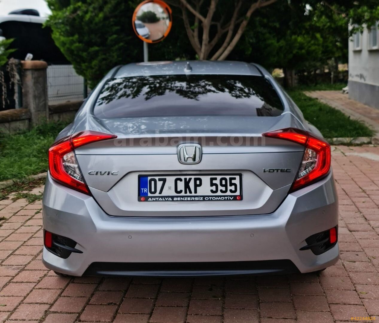 Galeriden Honda Civic 1.6i DTEC Elegance 2018 Model Antalya 123.000 km Gri 5