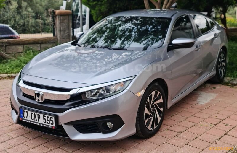 Galeriden Honda Civic 1.6i DTEC Elegance 2018 Model Antalya 123.000 km Gri