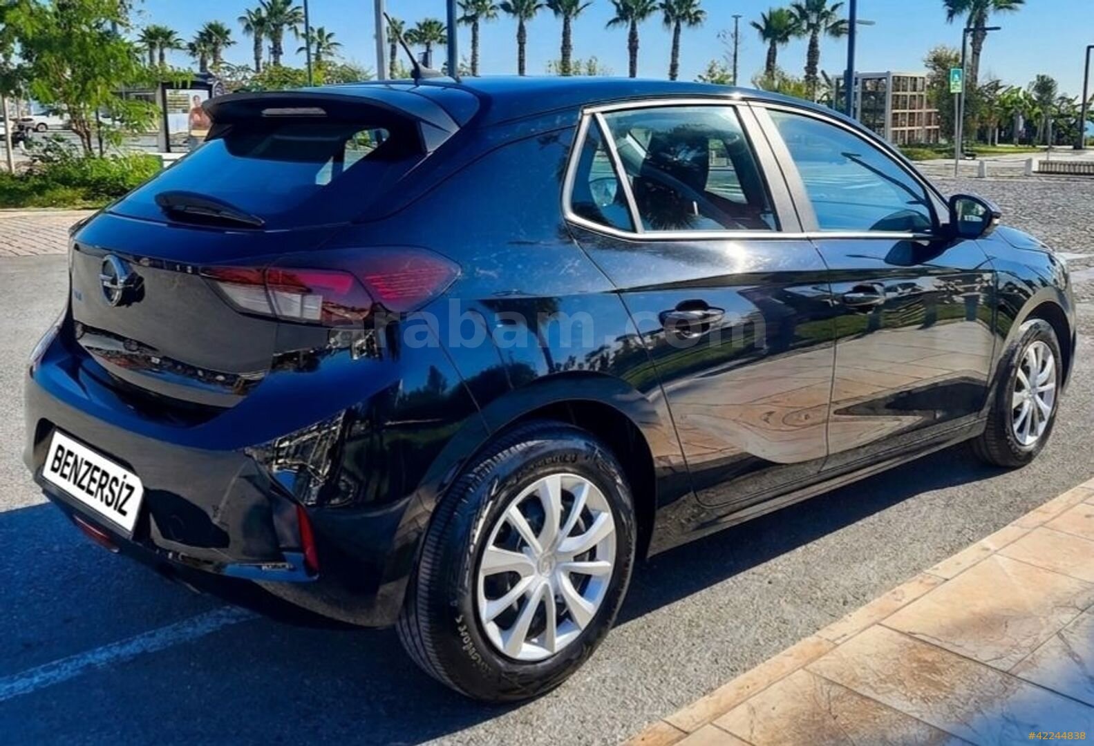 Galeriden Opel Corsa 1.2 Essential 2021 Model Antalya 41.000 km Siyah 4