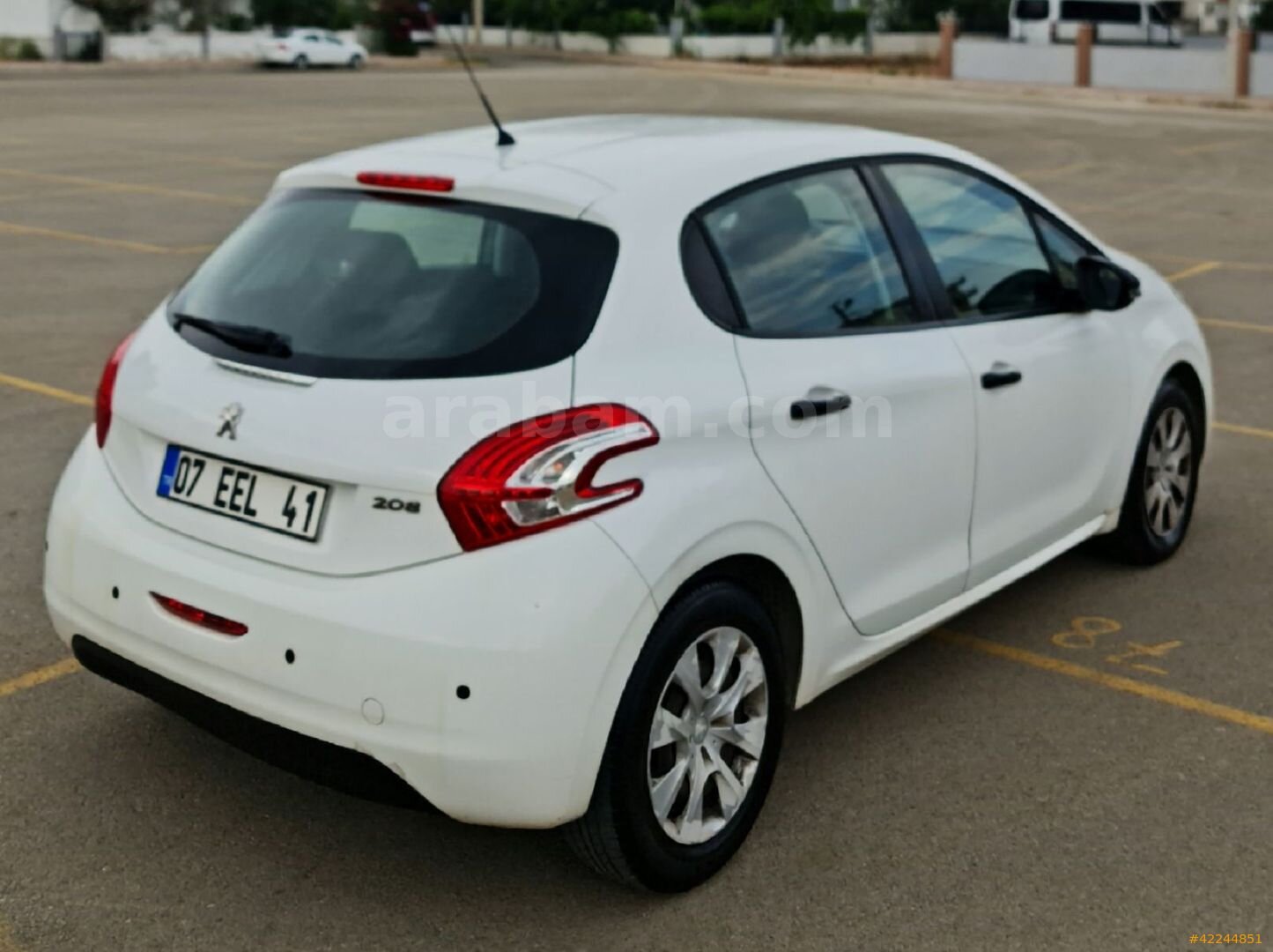 Galeriden Peugeot 208 1.0 VTi Access 2013 Model Antalya 67.700 km Beyaz 6