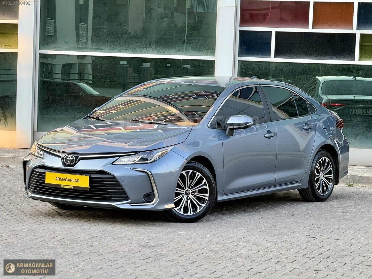 Galeriden Toyota Corolla 1.5 Vision 2022 Model Manisa 83.000 km Mavi 6