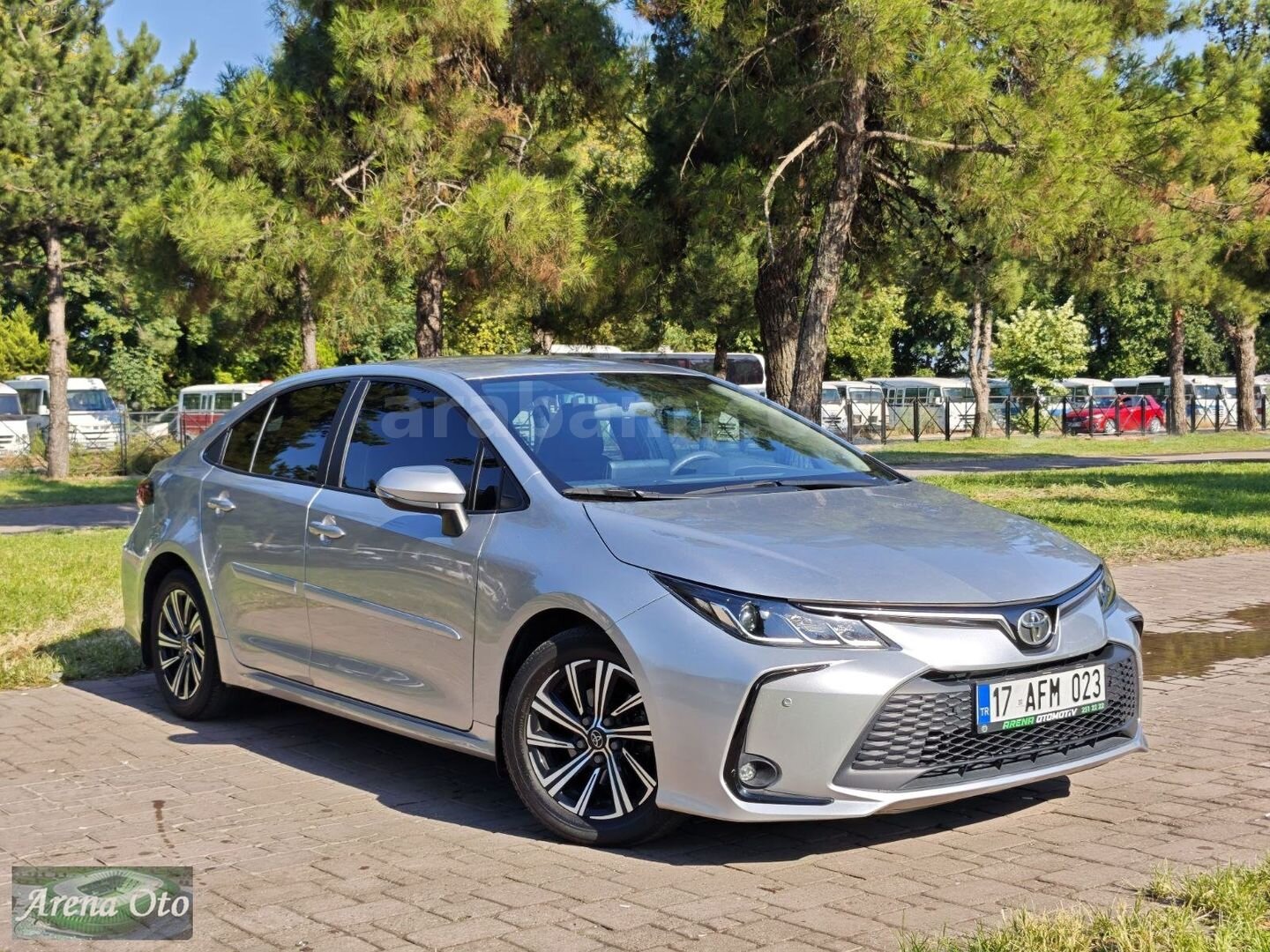 Galeriden Toyota Corolla 1.5 Vision 2024 Model Bursa 44.950 km Gri 2