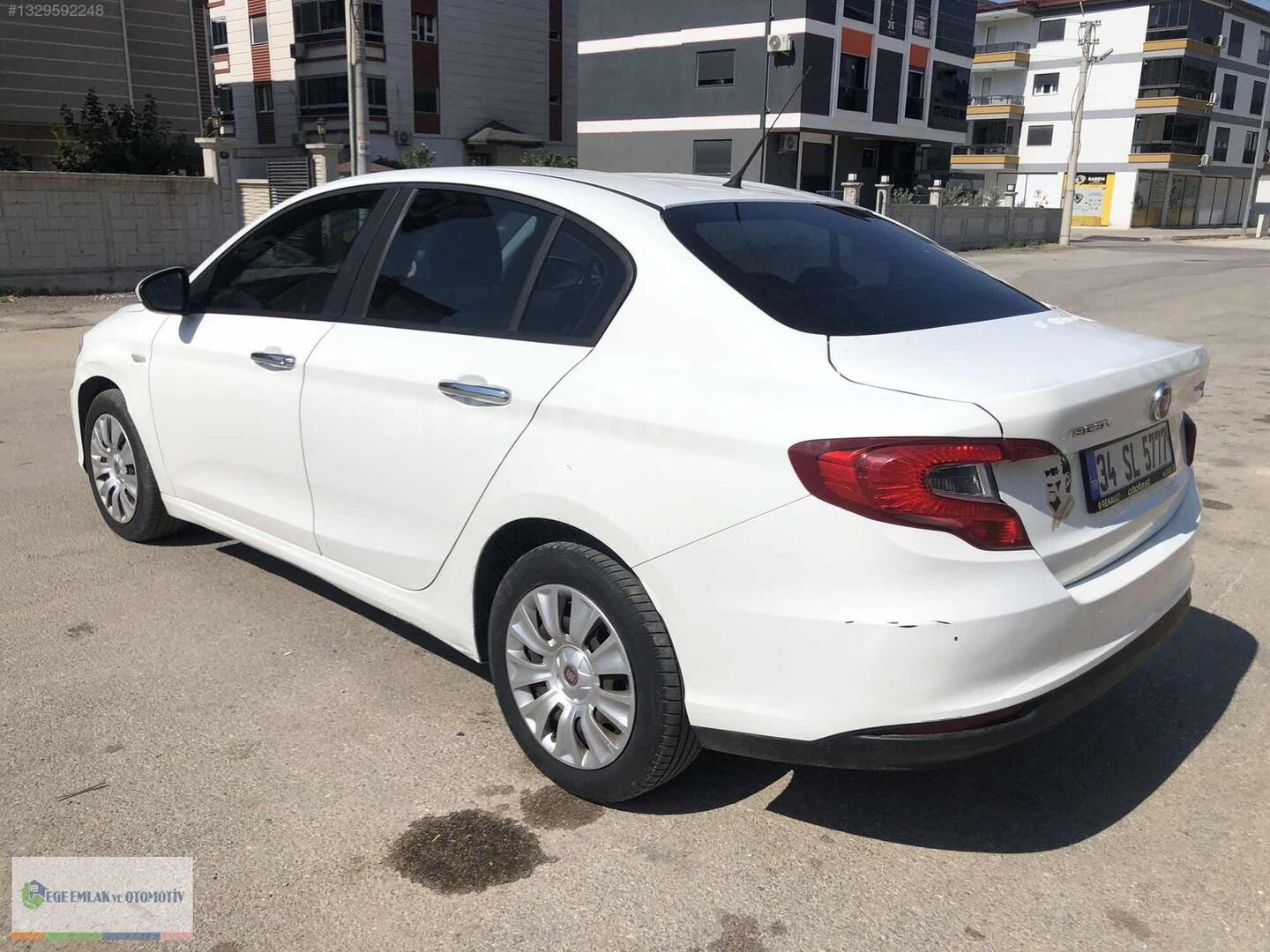 Galeriden Fiat Egea 1.6 Multijet Comfort 2017 Model İzmir 181.378 km Beyaz 2