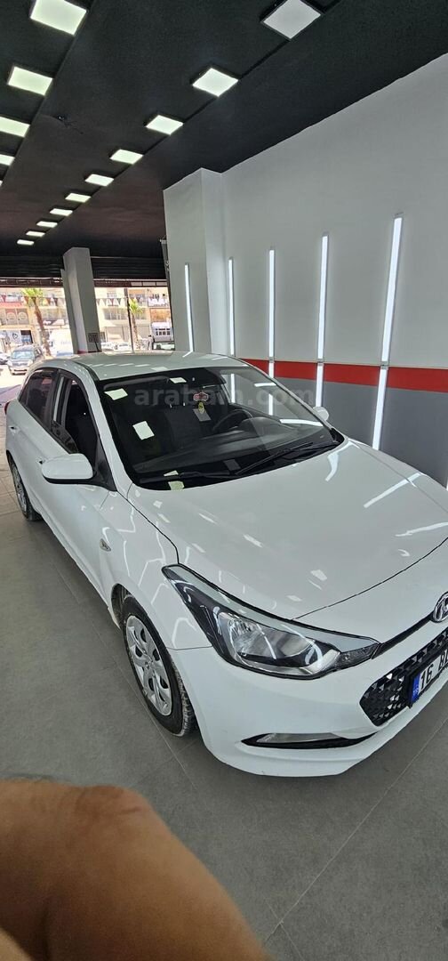 Sahibinden Hyundai i20 1.4 CRDi Jump 2016 Model Iğdır 185.000 km Beyaz 1