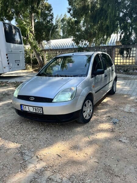 Sahibinden Ford Fiesta 1.4 TDCi Comfort 2005 Model Hatay 271.000 km Gri (Gümüş)