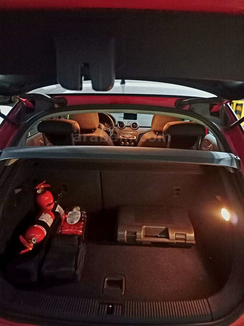 Sahibinden Audi A1 1.6 TDI Sport 2015 Model Eskişehir 127.700 km Kırmızı 3