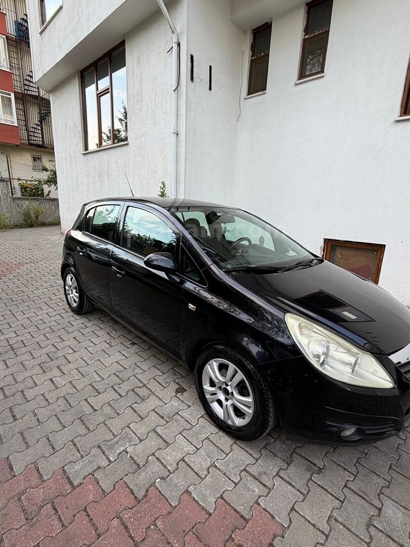 Sahibinden Opel Corsa 1.4 Twinport Enjoy 111 2010 Model Ankara 170.000 km Siyah 1