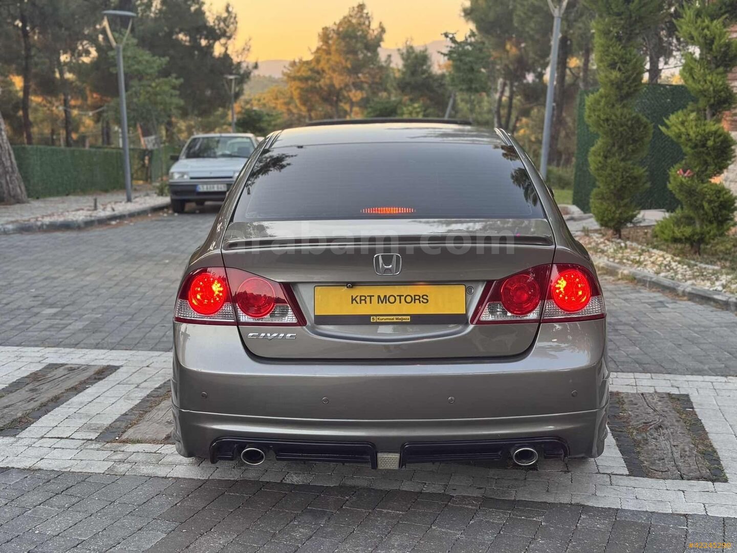Galeriden Honda Civic 1.6i VTEC Elegance 2009 Model Manisa 219.000 km Gri 7
