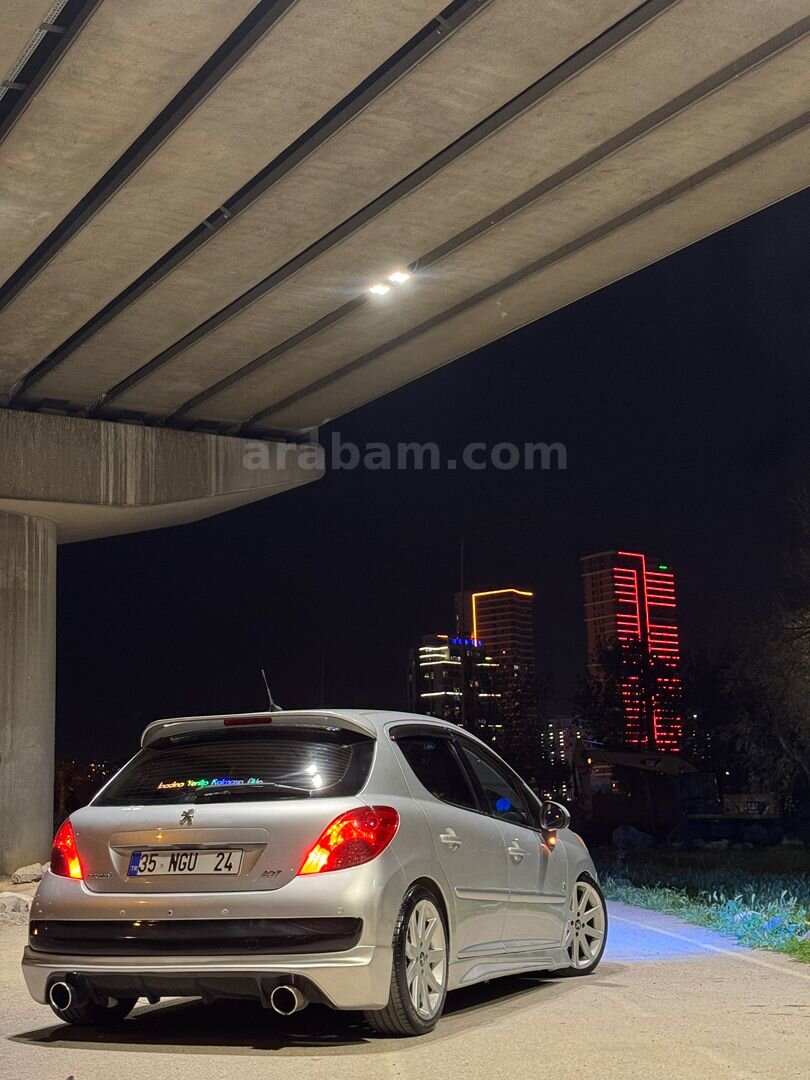 Sahibinden Peugeot 207 1.4 HDi Trendy 2007 Model İzmir 256.000 km Gri 3