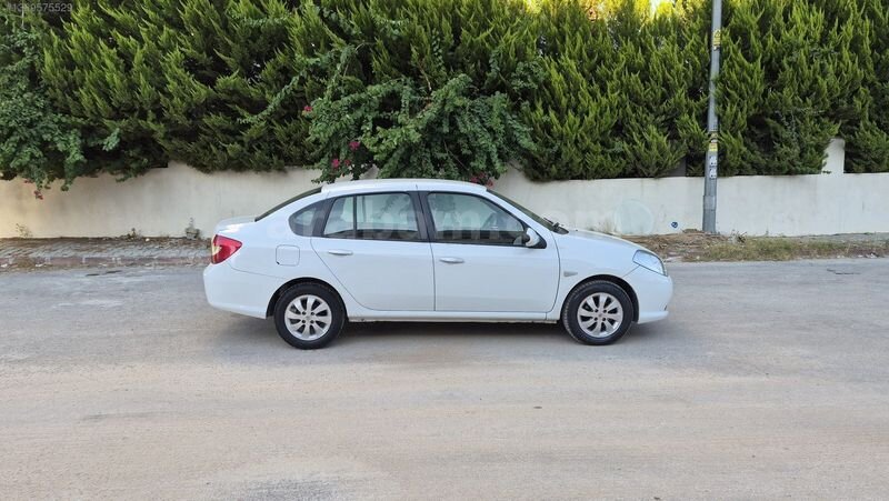 Galeriden Renault Symbol 1.4 Expression Plus 2009 Model Adana 202.000 km Beyaz