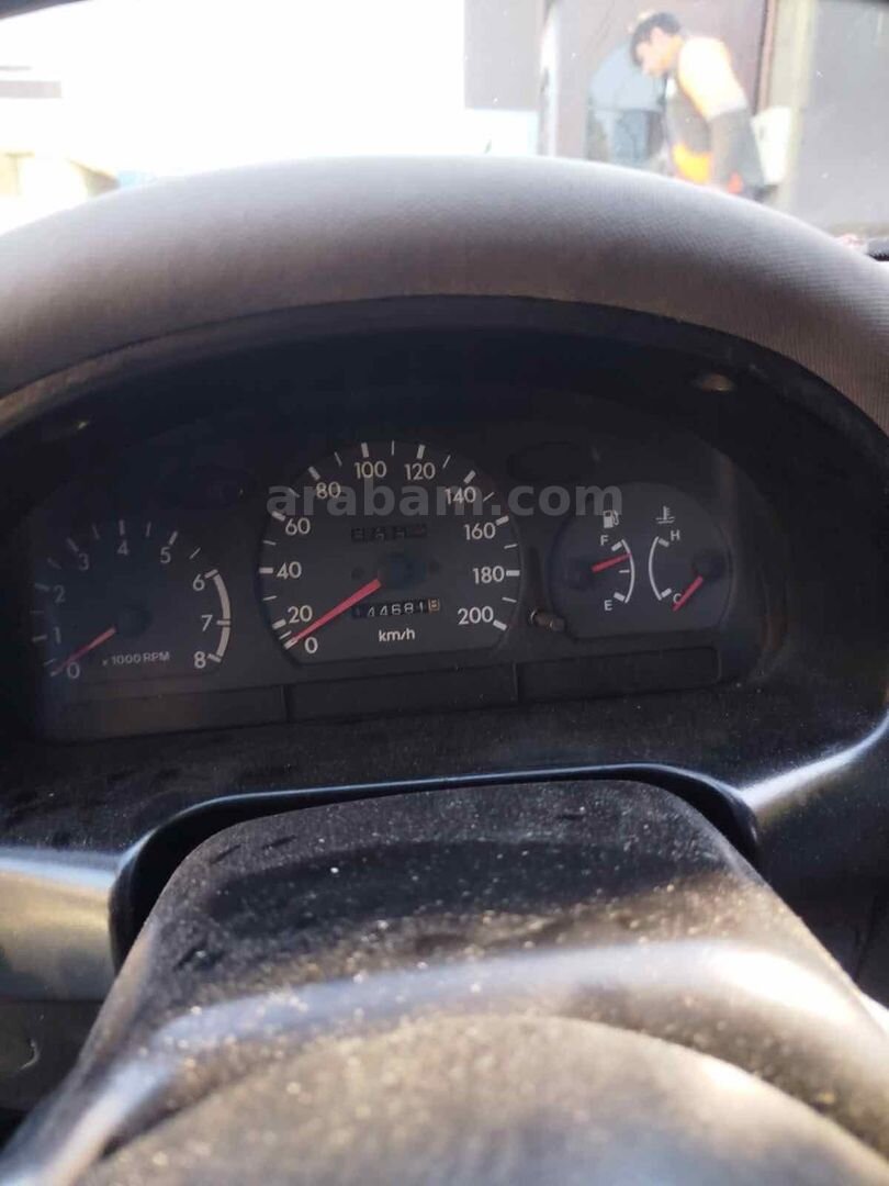 Sahibinden Hyundai Accent 1.3 LS 1999 Model İstanbul 147.000 km Bordo 7