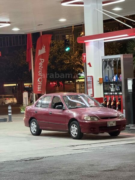 Sahibinden Hyundai Accent 1.3 LS 1999 Model İstanbul 147.000 km Bordo