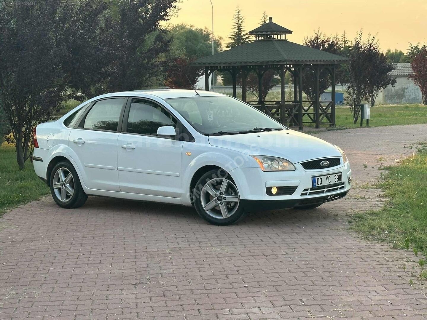 Galeriden Ford Focus 1.6 TDCi Collection 2008 Model Konya 252.000 km Beyaz 3