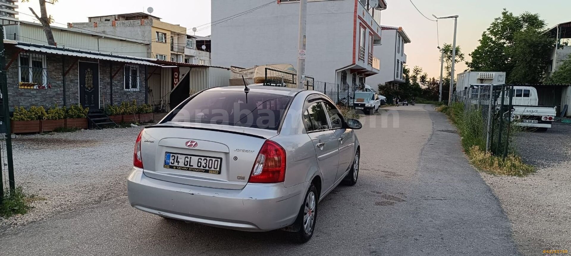 Galeriden Hyundai Accent Era 1.5 CRDi Style 2009 Model Bursa 245.000 km Gri 5