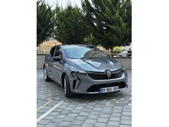 Sahibinden Renault Clio 1.0 TCe Evolution 2024 Model  37.000 km Füme