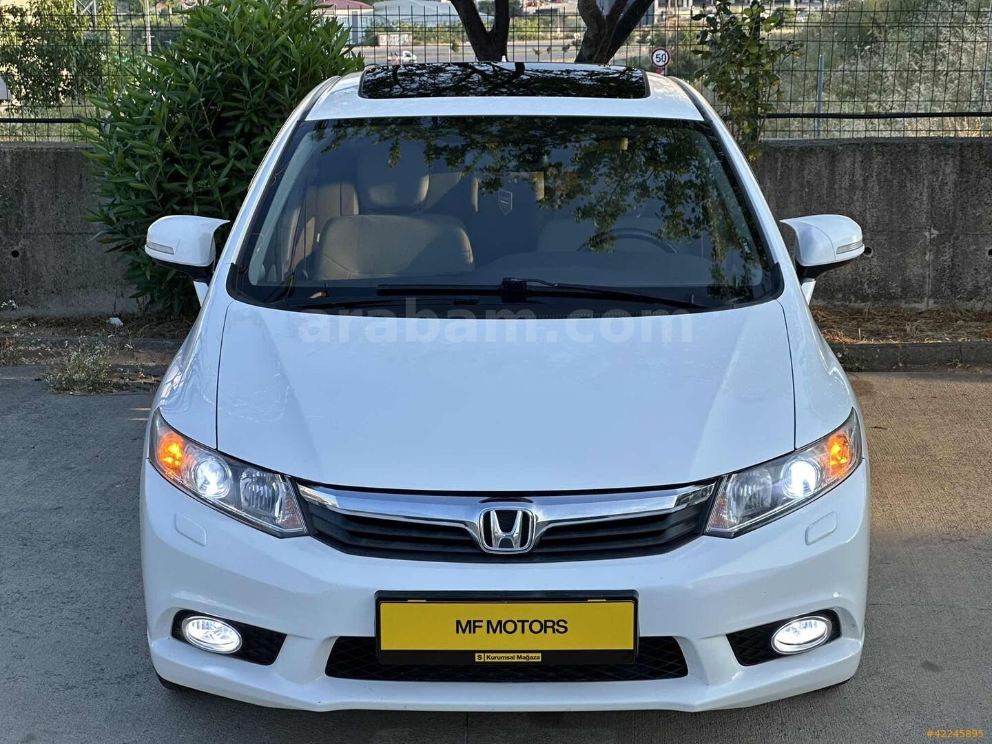 Galeriden Honda Civic 1.6i VTEC Eco Elegance 2013 Model Samsun 118.000 km Beyaz 6