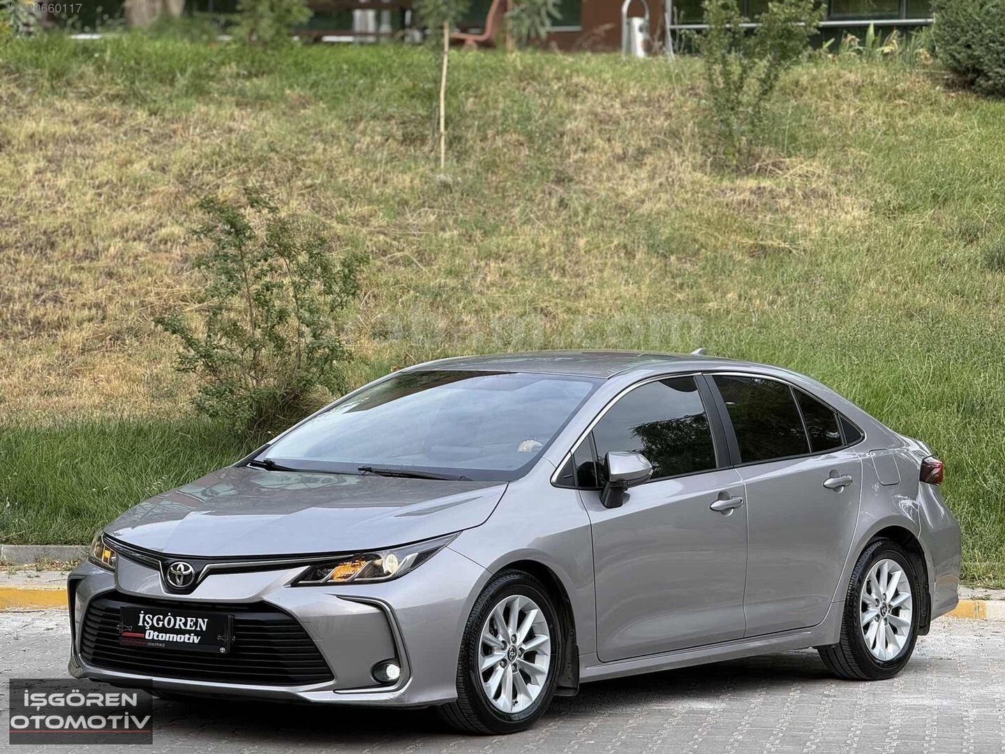 Galeriden Toyota Corolla 1.5 Dream 2021 Model Balıkesir 129.000 km Gri 2