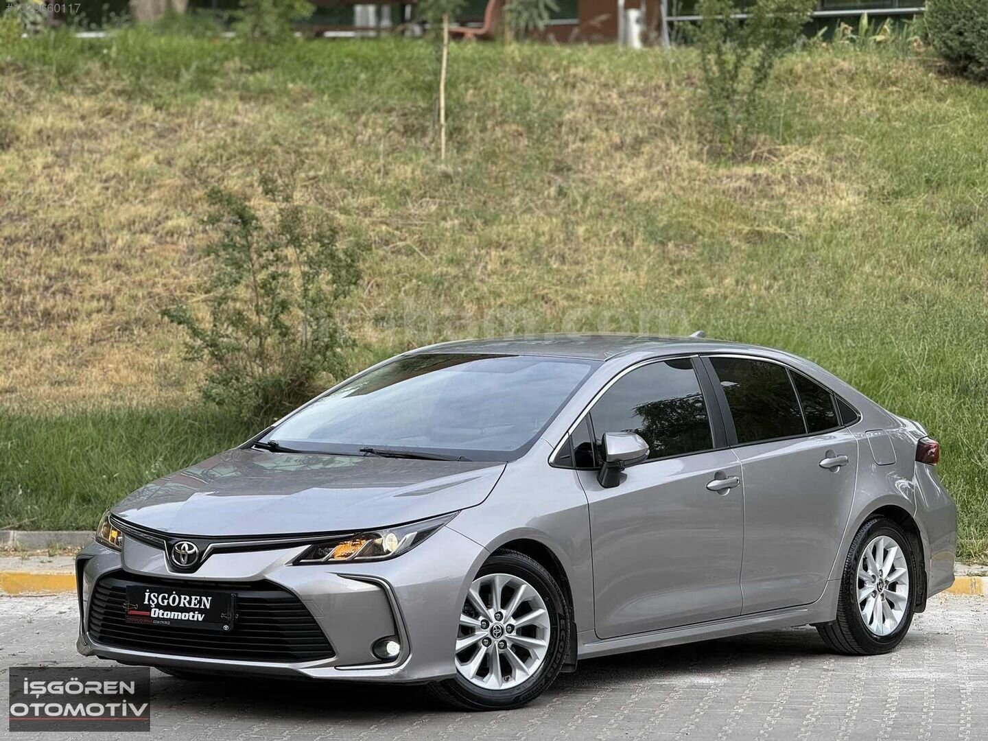 Galeriden Toyota Corolla 1.5 Dream 2021 Model Balıkesir 129.000 km Gri 1