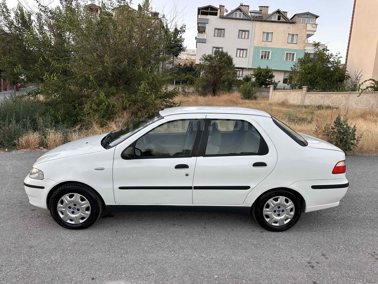Sahibinden Fiat Albea 1.2 EL 2004 Model Kayseri 330.000 km Beyaz 3