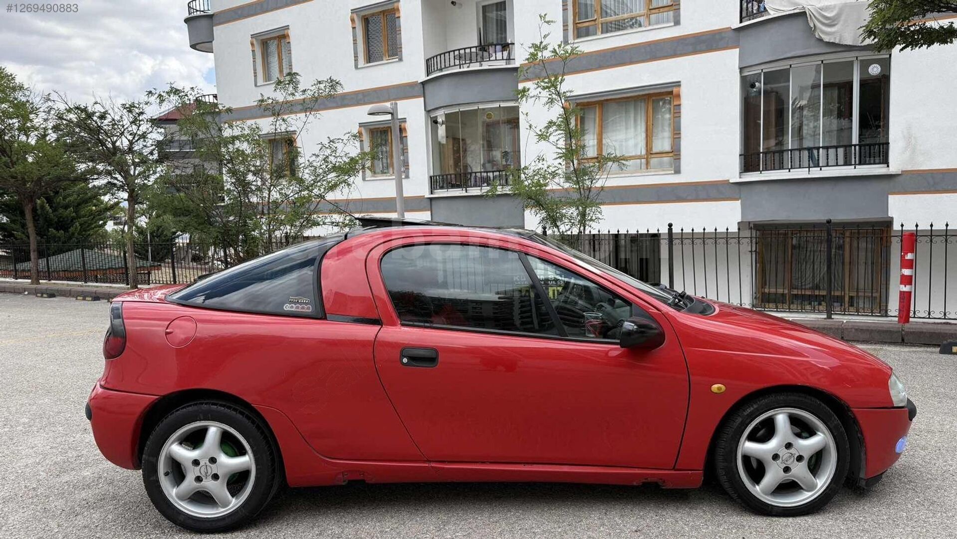 Galeriden Opel Tigra 1.6 1998 Model Ankara 284.000 km Kırmızı 3