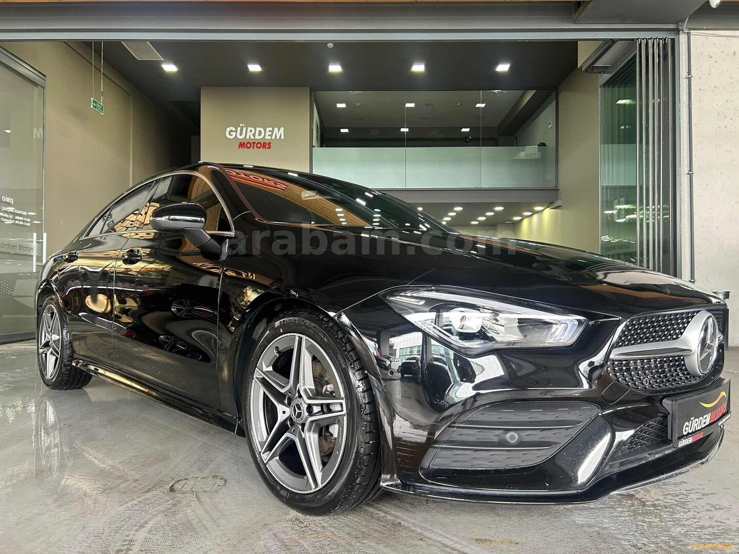 Galeriden Mercedes - Benz CLA 200 AMG+ 4Matic 2022 Model İstanbul 41.000 km Siyah 4