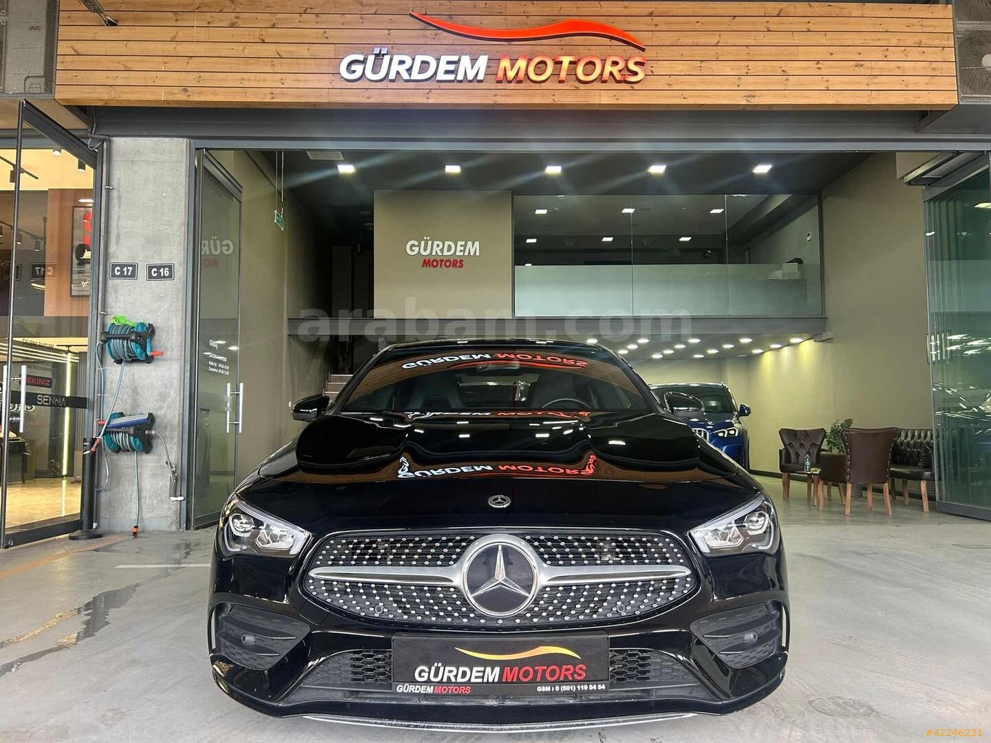 Galeriden Mercedes - Benz CLA 200 AMG+ 4Matic 2022 Model İstanbul 41.000 km Siyah 2