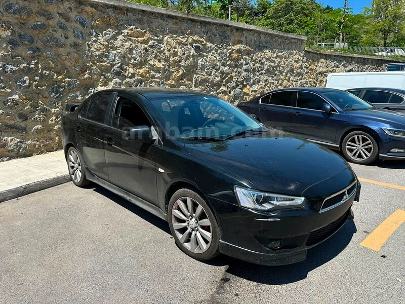 Sahibinden Mitsubishi Lancer 1.8 Intense 2009 Model İstanbul 249.000 km Siyah