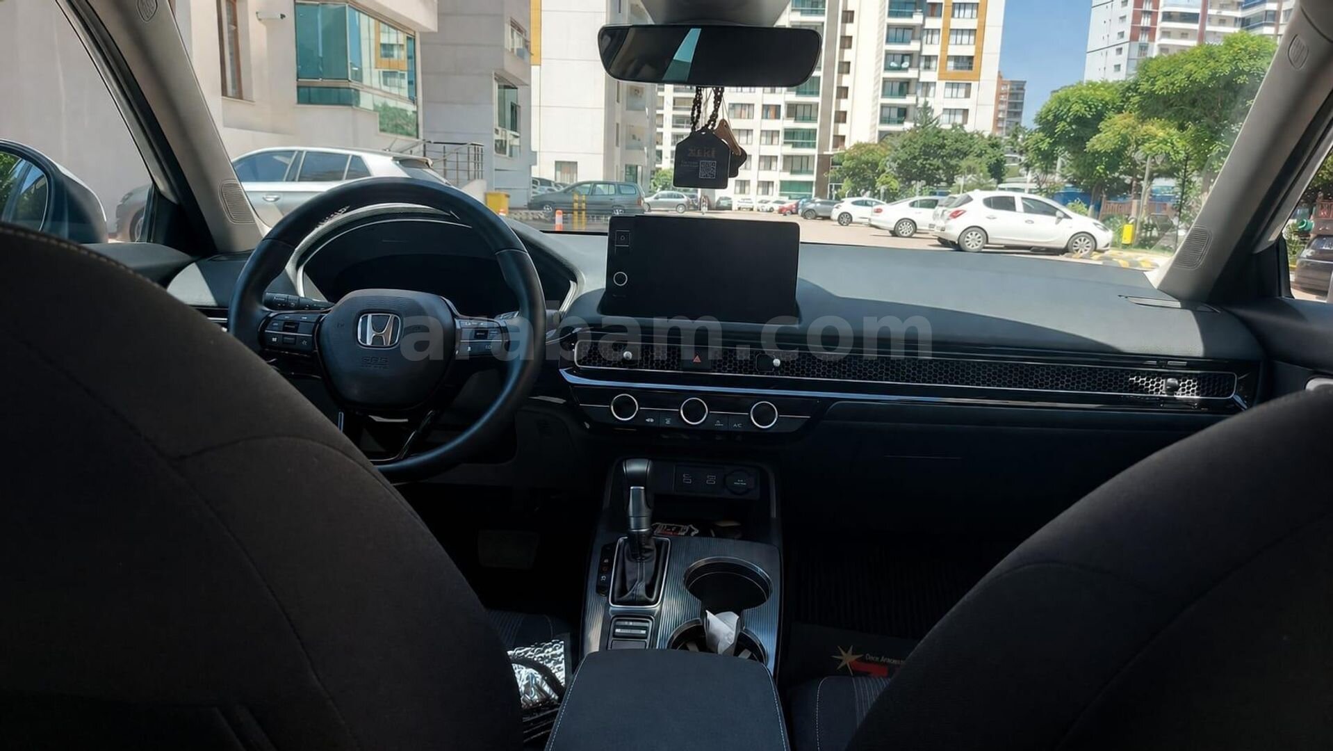 Sahibinden Honda Civic 1.5 i-VTEC Eco Elegance 2024 Model Diyarbakır 22.510 km Beyaz 6