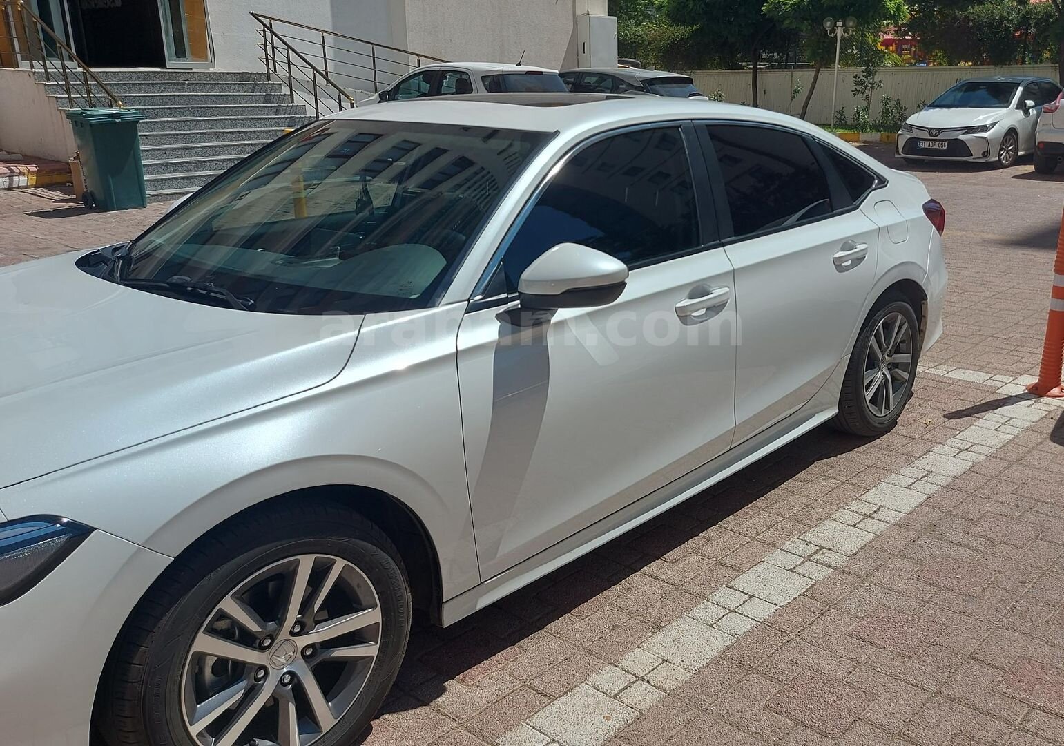 Sahibinden Honda Civic 1.5 i-VTEC Eco Elegance 2024 Model Diyarbakır 22.510 km Beyaz 2